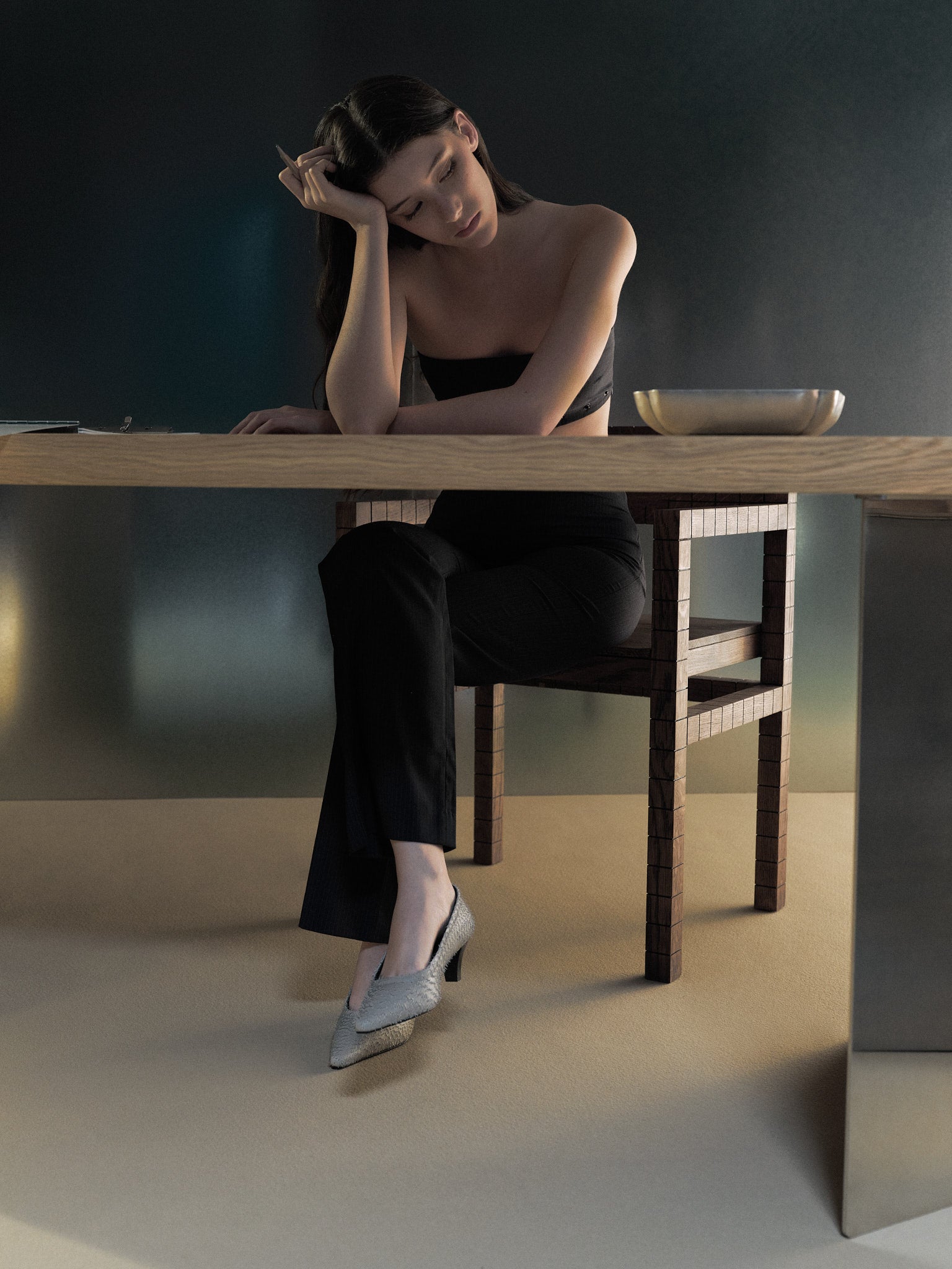 Tantal Studio Table - TrynTrend