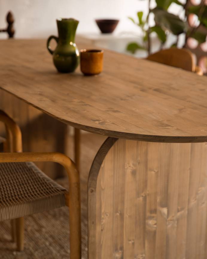 Bloom_Oval_Dark_oak_2