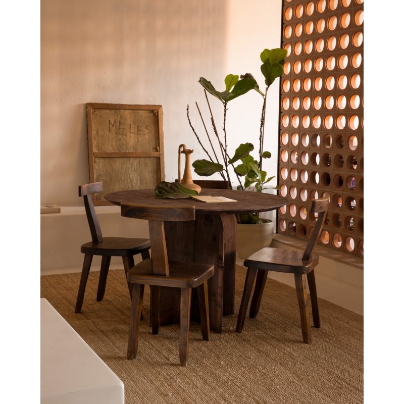 Bloom_Round_Walnut_2