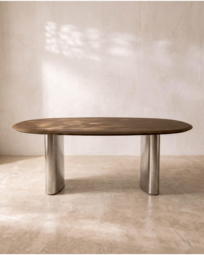 Cleo_Oval_Walnut_1