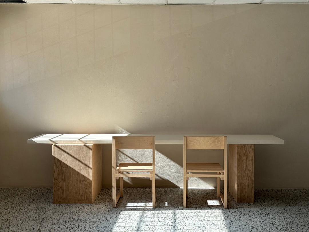 Canoa Studio Table &
