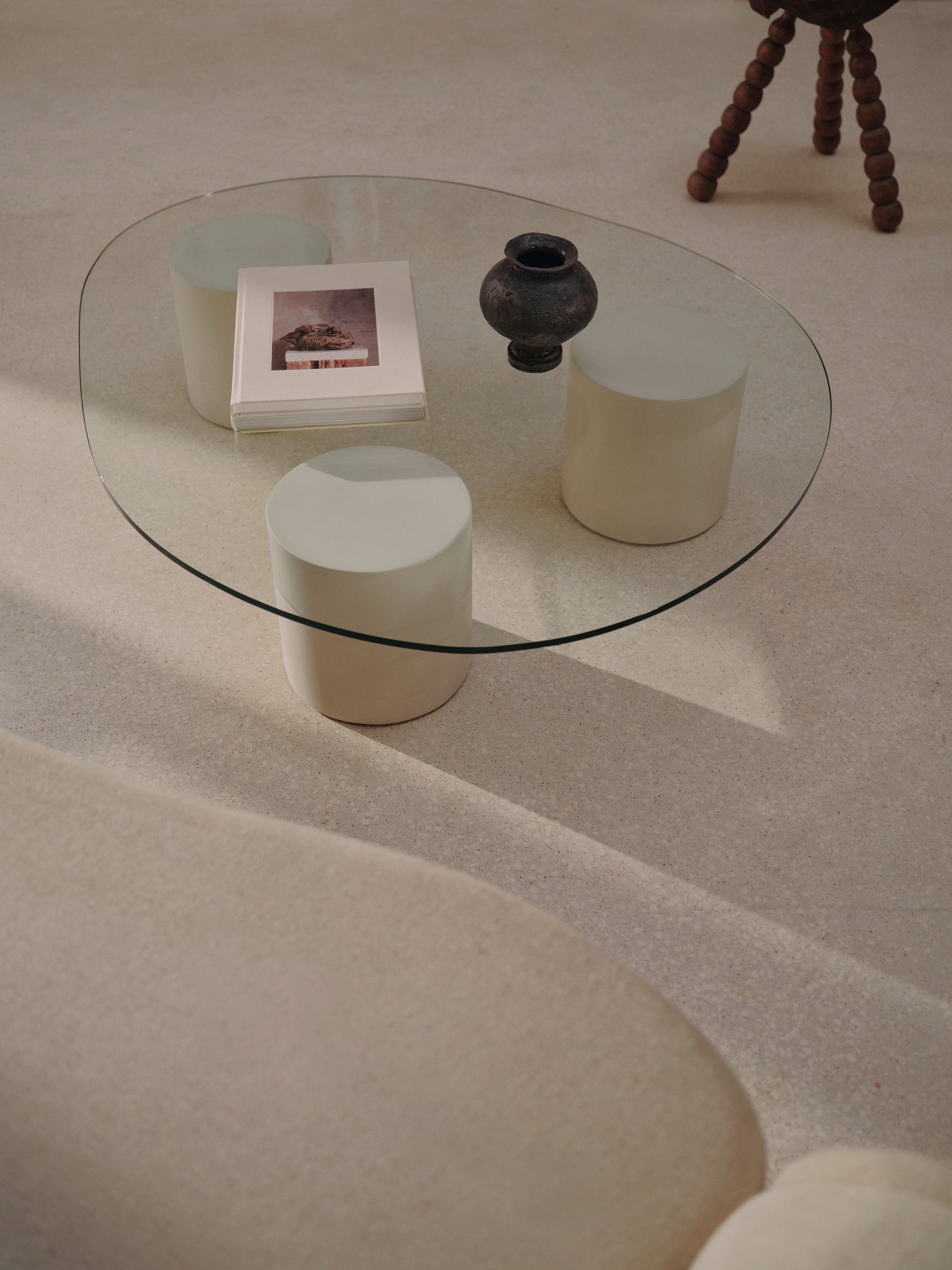Mattia glass coffee table - TrynTrend
