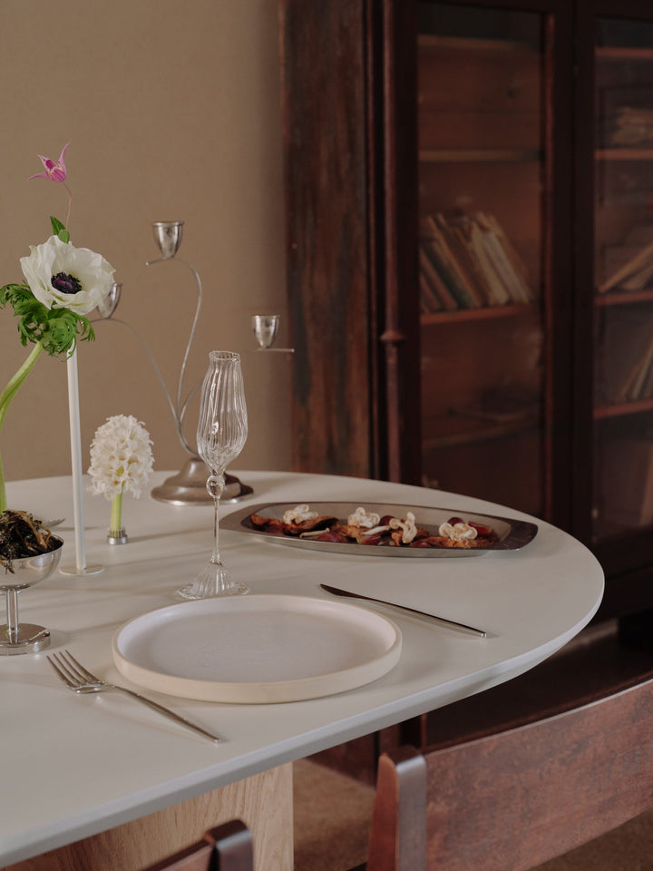 Botticelli Dining table - TrynTrend