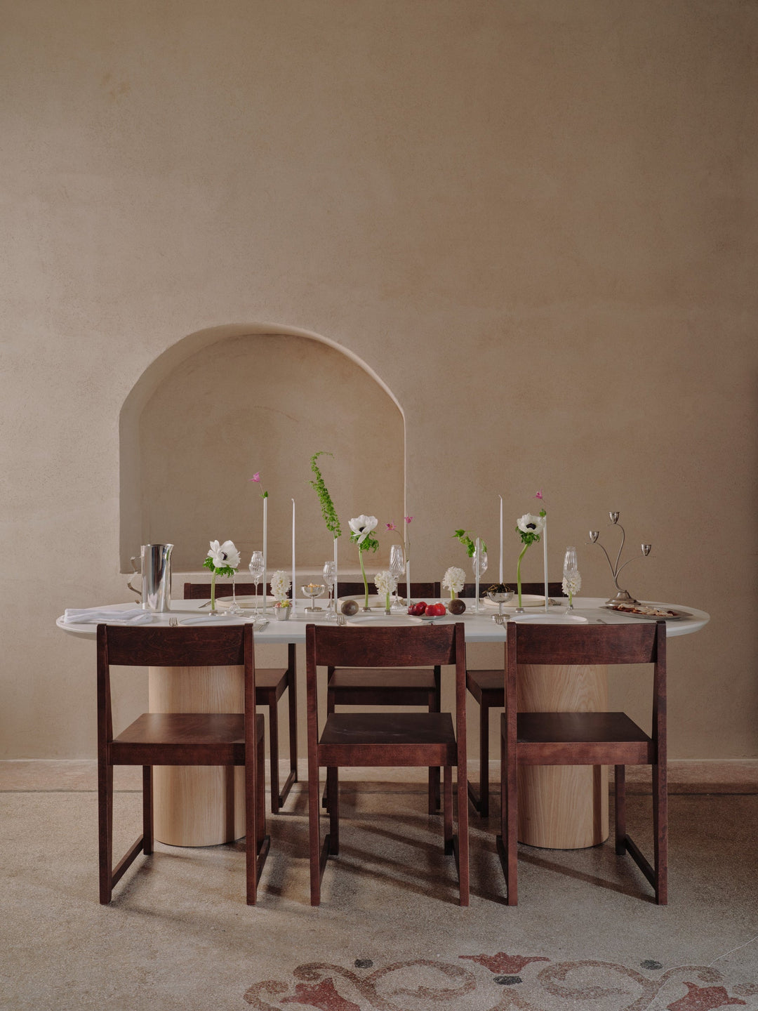 Botticelli Dining table - TrynTrend