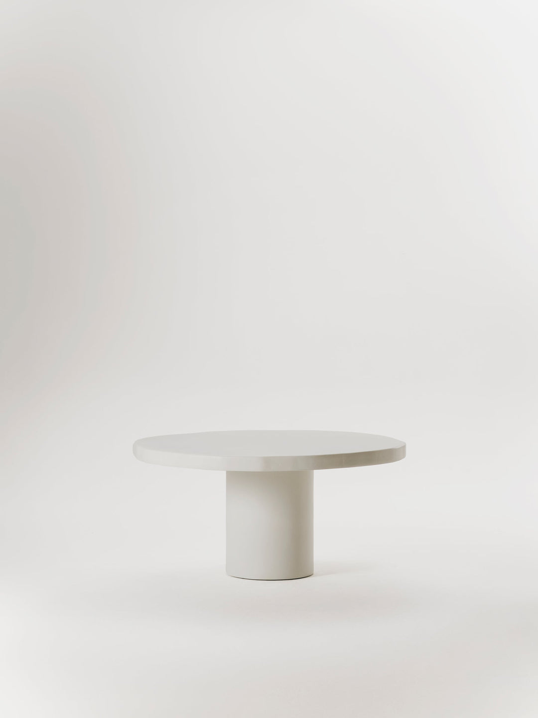 Ude dining table - TrynTrend