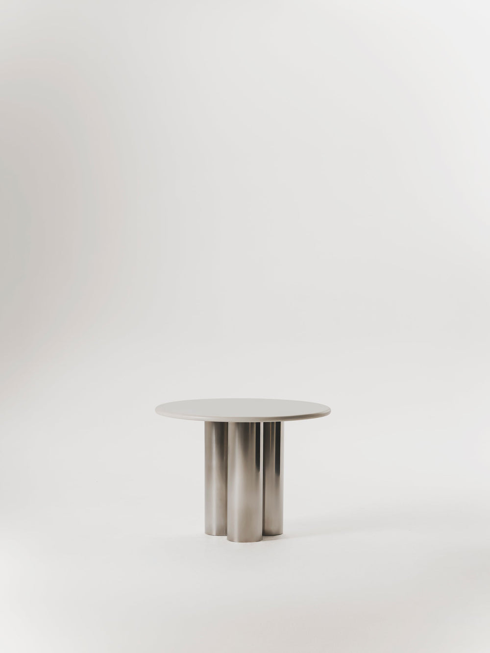 Vicca dining table - TrynTrend