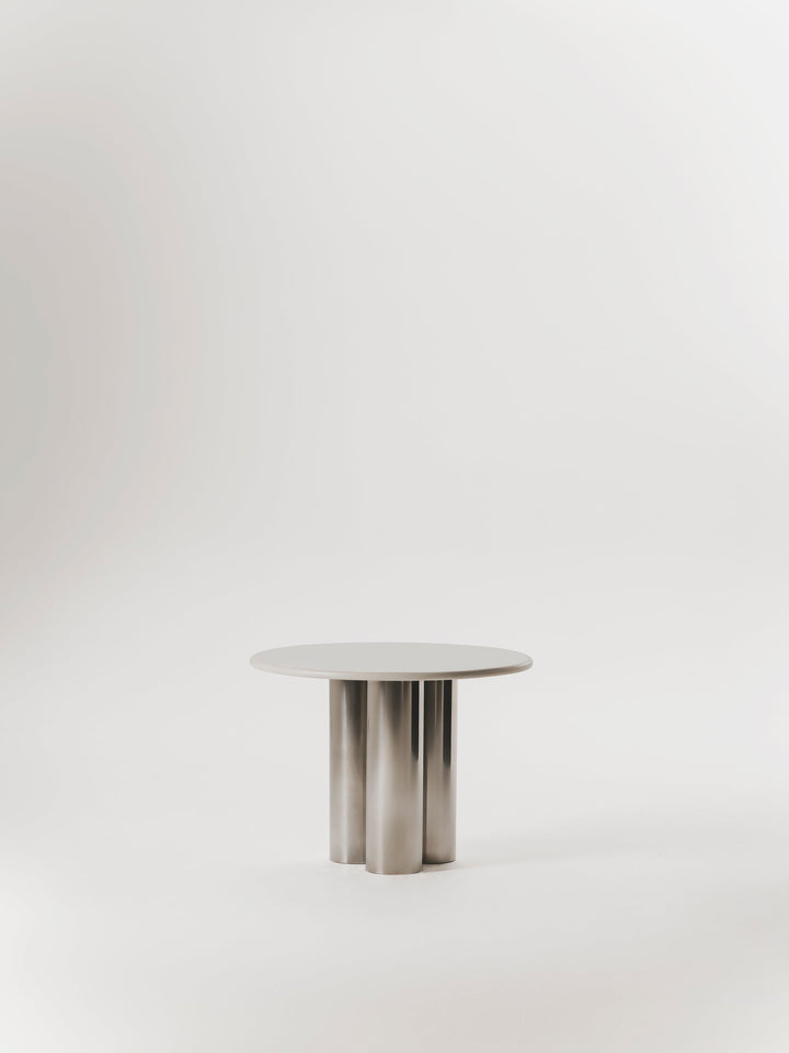 Vicca dining table - TrynTrend