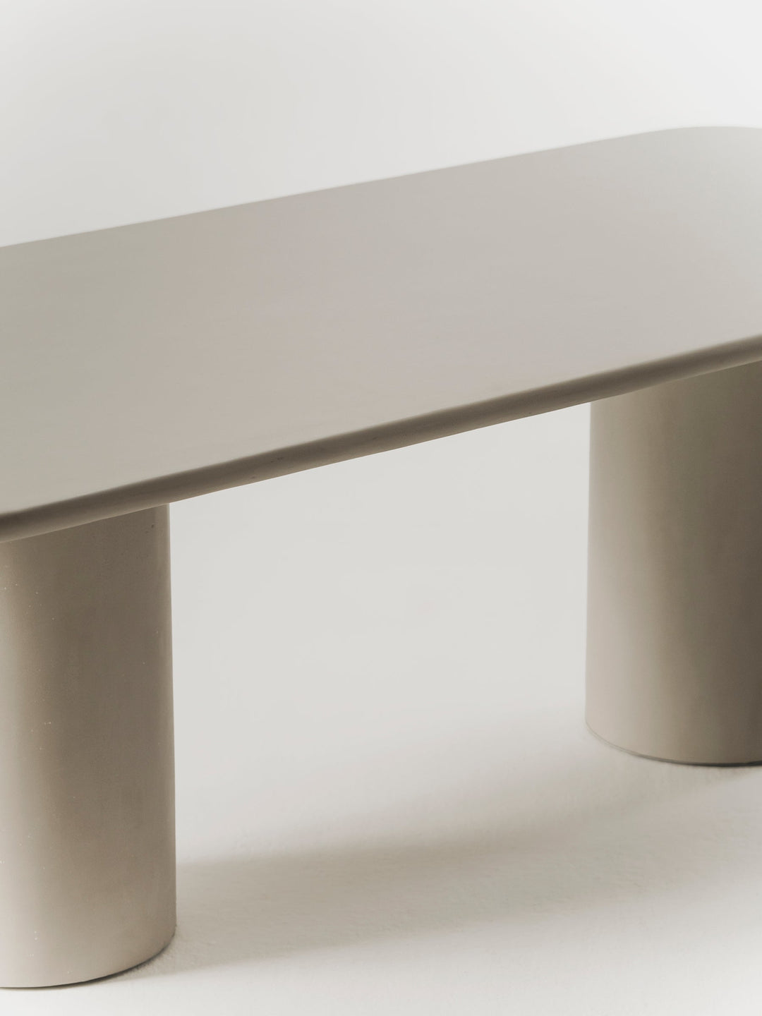 Julinha dining table - TrynTrend