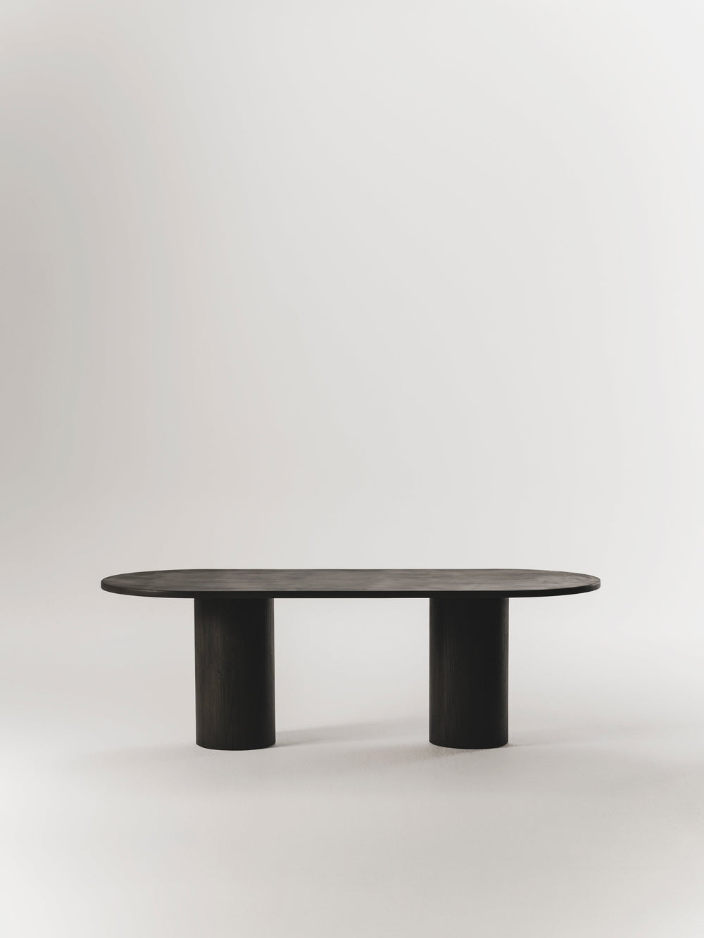 Reye_dining_table_black_1