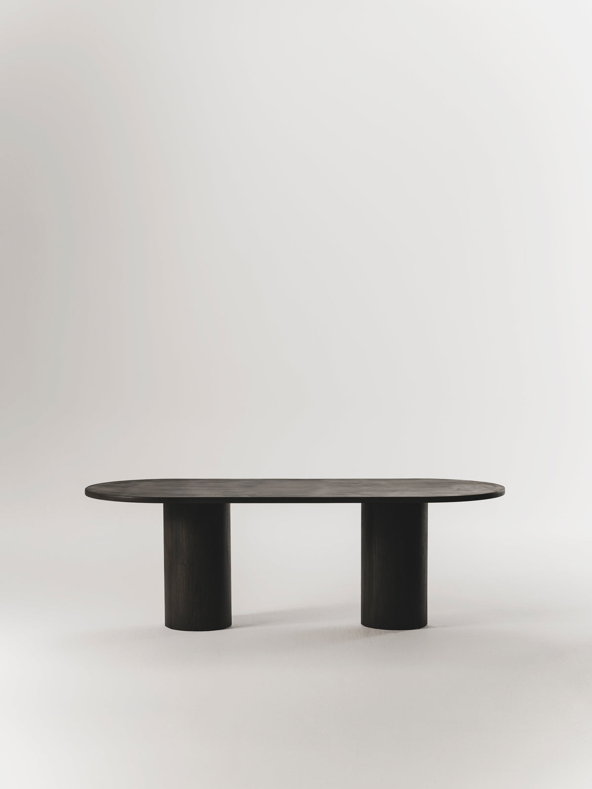 Reye_dining_table_black_1