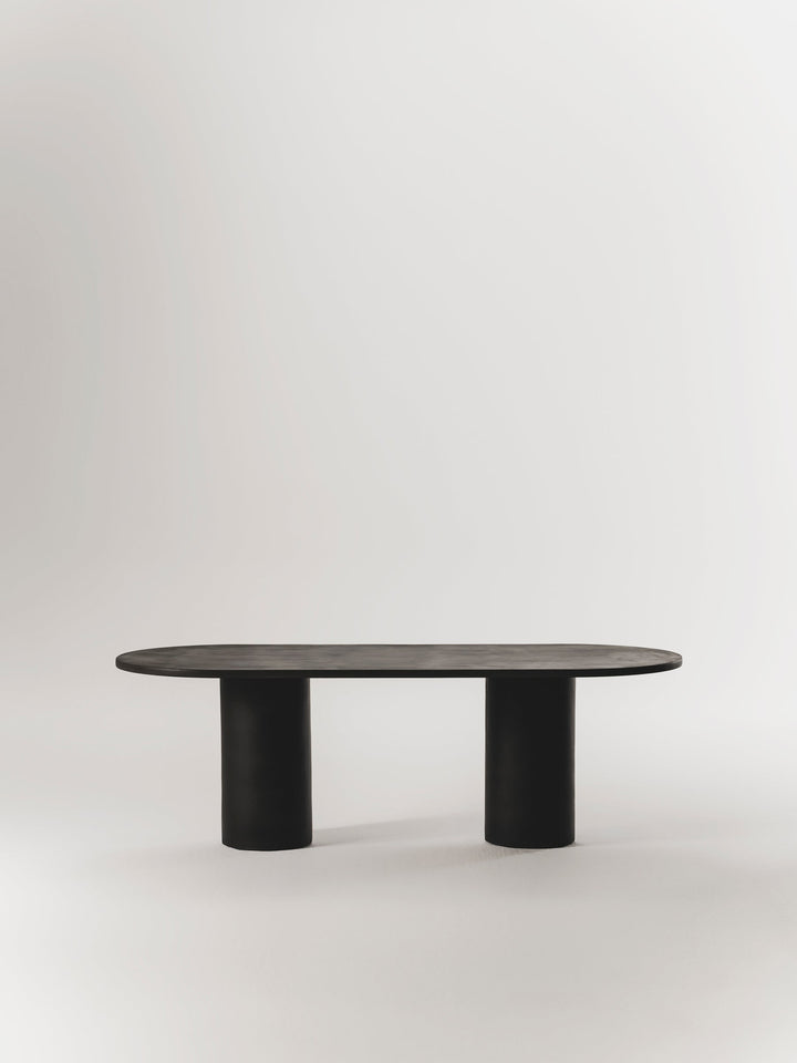 Reye_top_Black_leg_Dark_oak_1
