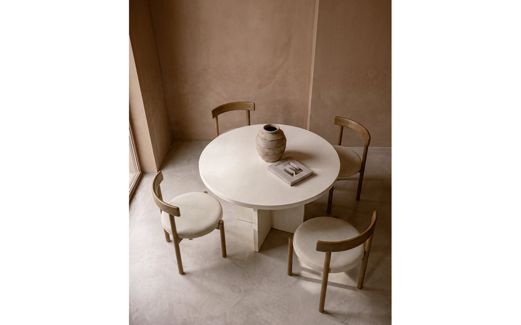 Tokyo_Round_Off_White_4