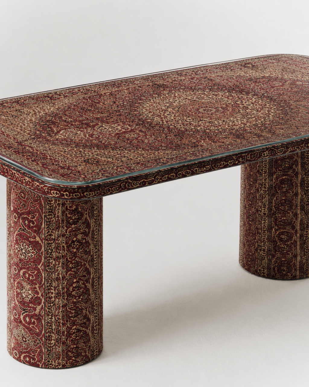 Carpets dining table