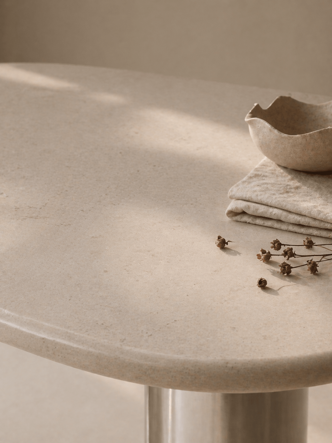 Seho dining table - TrynTrend
