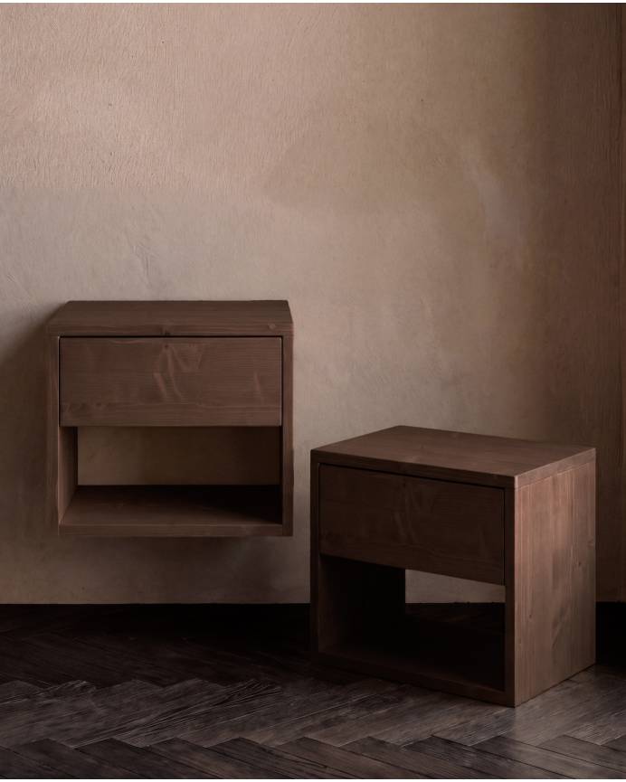 Vera_Dark_Float2_Walnut_01