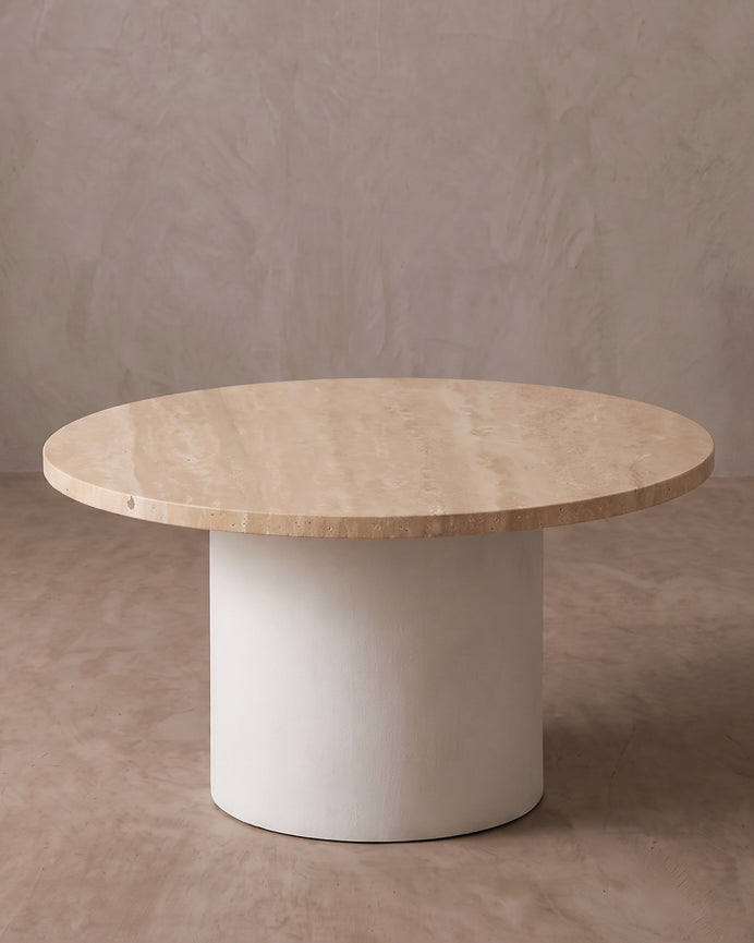 Lucia_Travertine_Travertine_and_Beige_Microcement_01