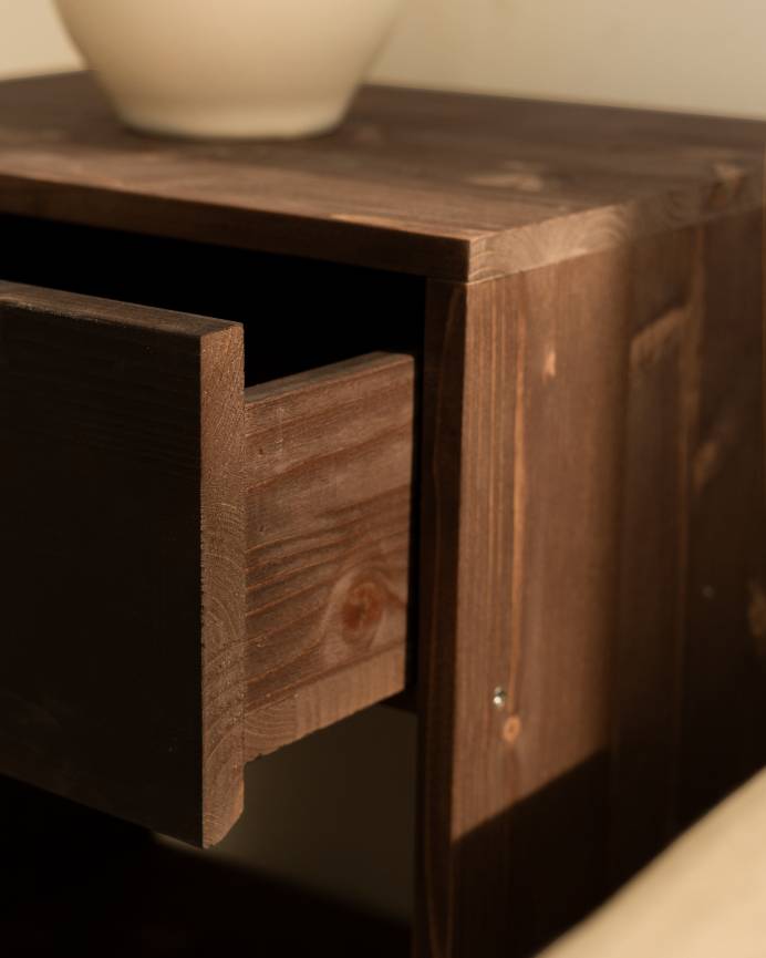 Martina_Walnut_Duo_Walnut_07