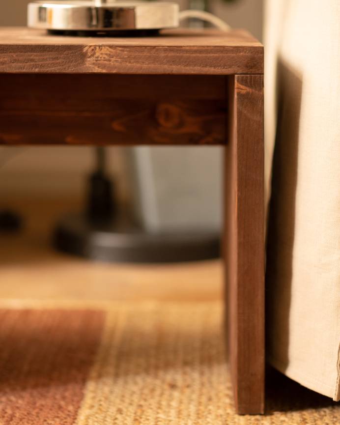 Telva_Side_Walnut_Walnut_04