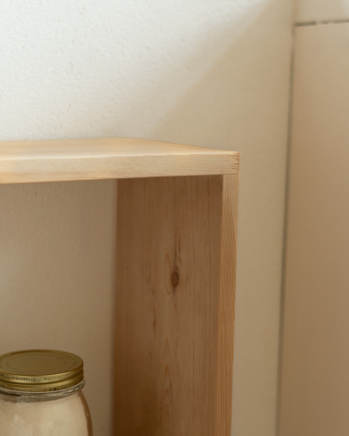 Saura_Medium_1SA_Medium_Oak_03