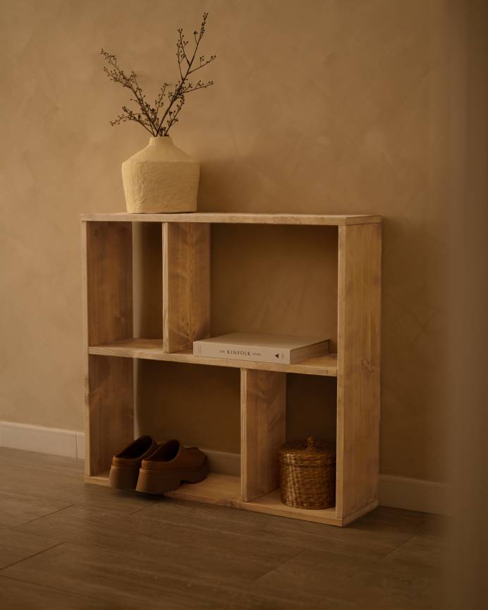 Saura_Medium_Grid_Medium_Oak_02