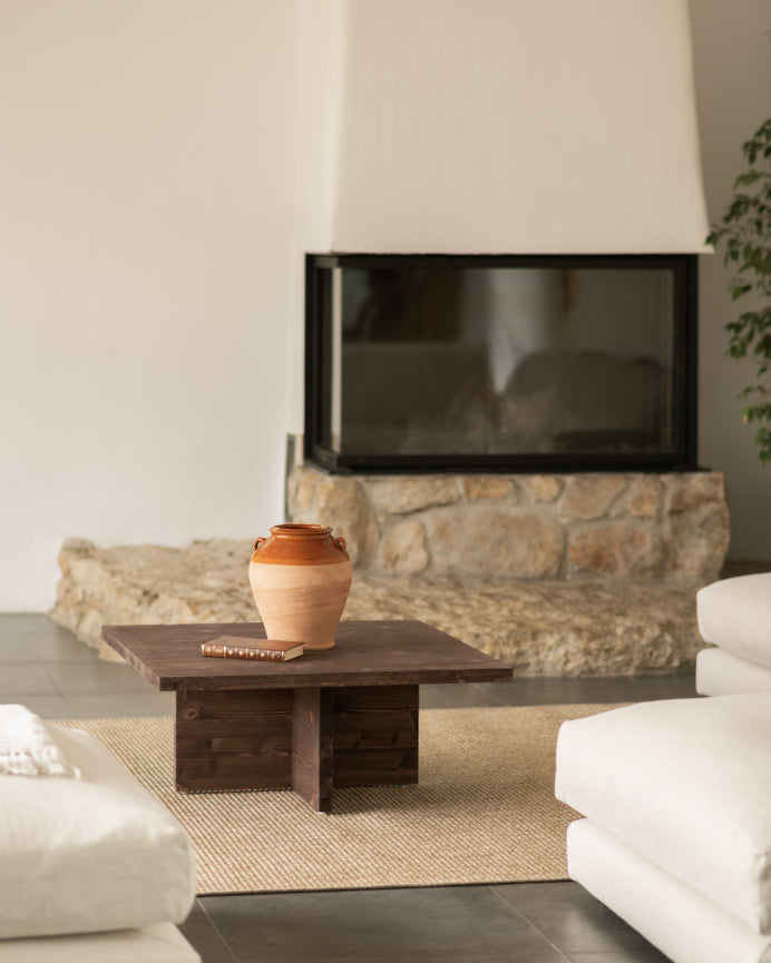 Tena_Square_Walnut_Walnut_02