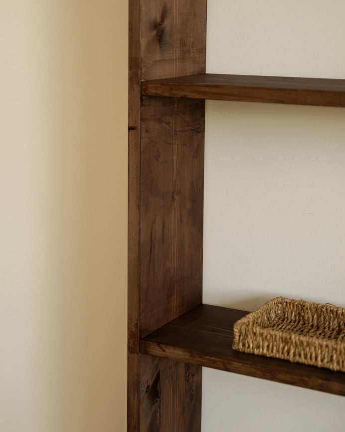 Saura_Walnut_3S_Walnut_05
