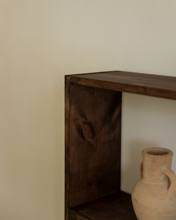 Saura_Walnut_2S_Walnut_05