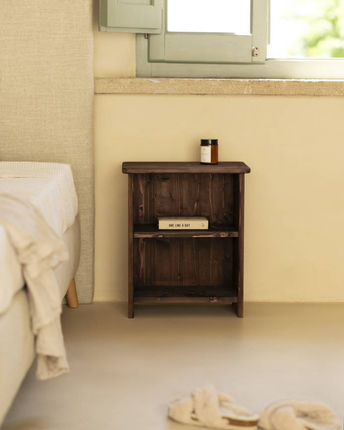 Ion_Walnut_42x27_Walnut_02