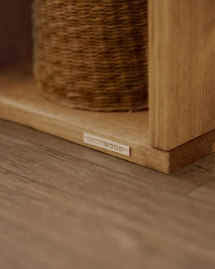 Saura_Side_Medium_Medium_Oak_05
