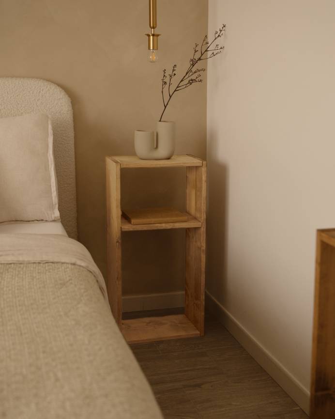 Saura_Medium_GridA_Medium_Oak_04