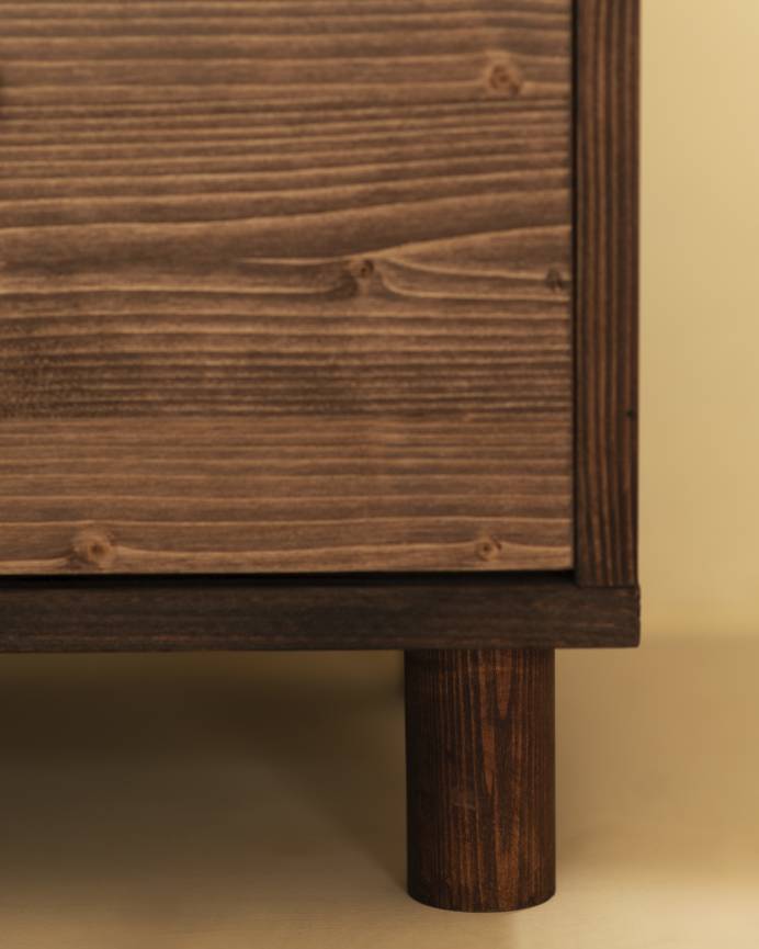 Saura_Walnut_2D_Walnut_05
