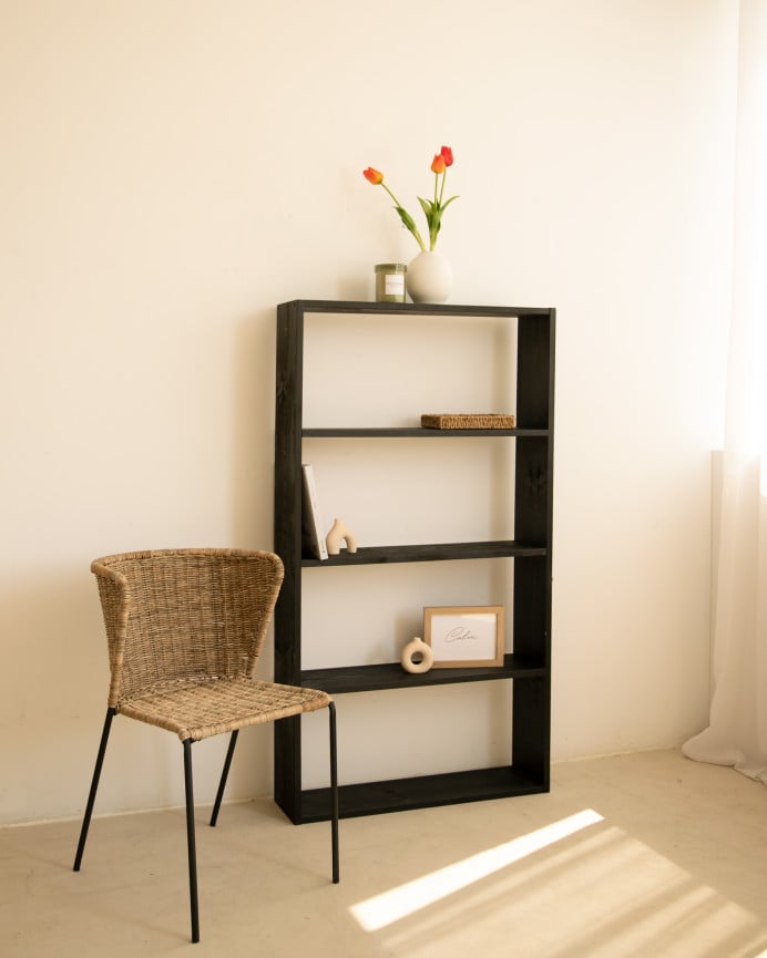 Saura_Black_3S_Black_02
