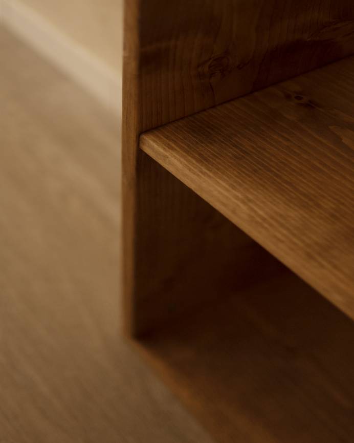 Saura_Dark_4SA_Dark_Oak_03