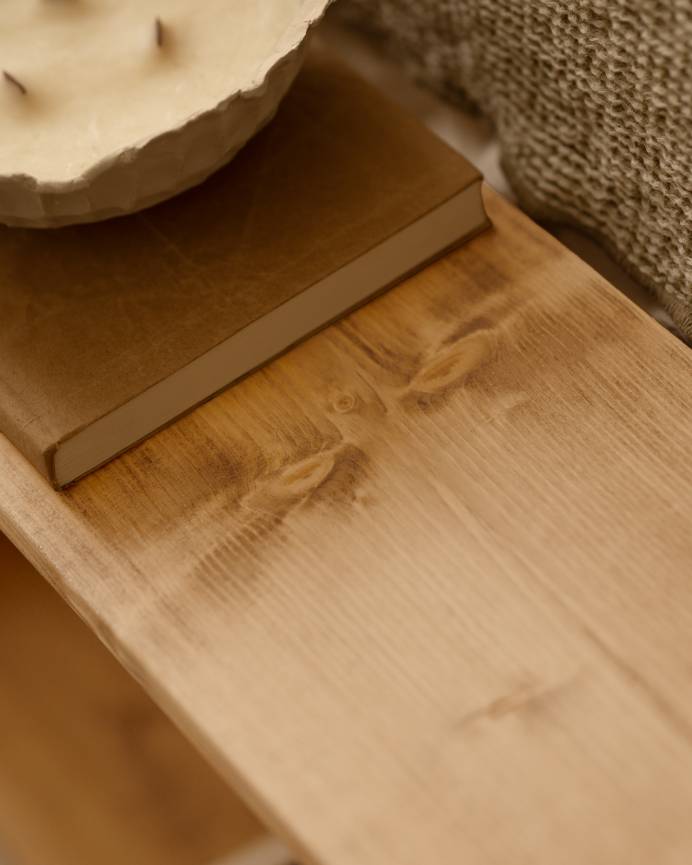 Saura_Medium_3S_Medium_Oak_04
