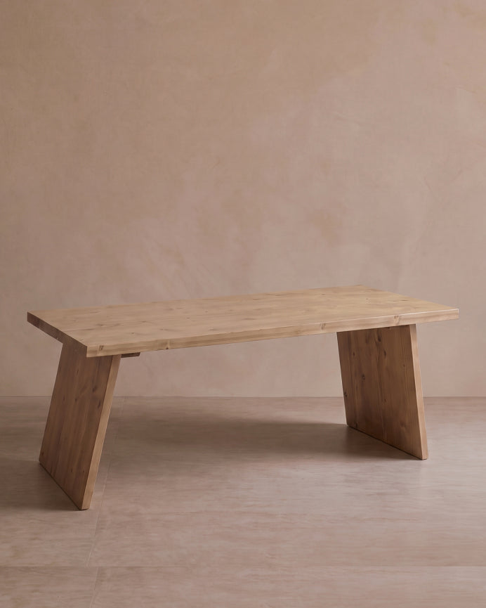 Frida_Low_Oak_Medium_Oak_01
