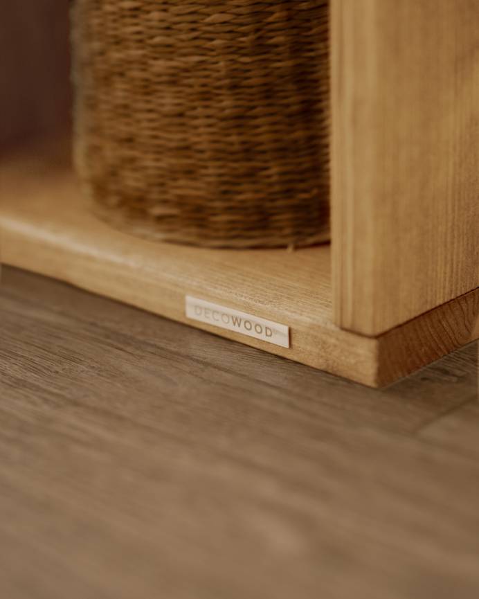 Saura_Medium_Medium_Oak_05