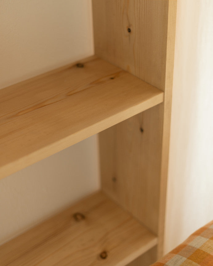 Saura_Medium_3SA_Medium_Oak_04