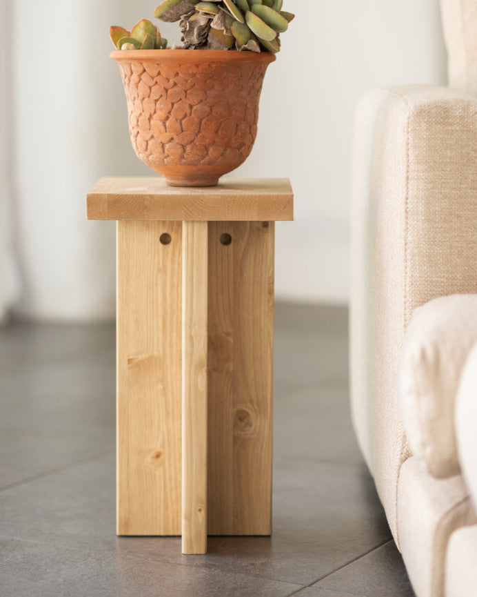 Tena_Side_Medium_Medium_Oak_05