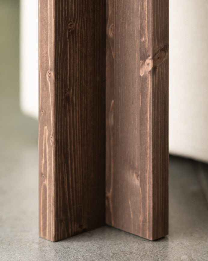 Tena_Side_Walnut_Walnut_05