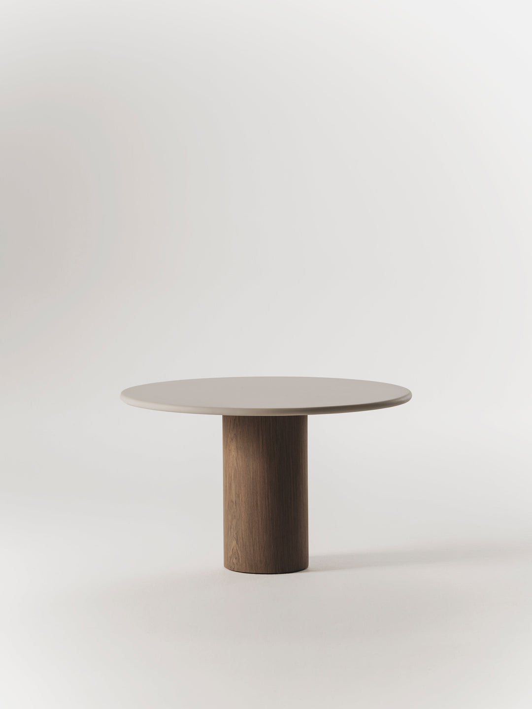 Gio dining table - TrynTrend